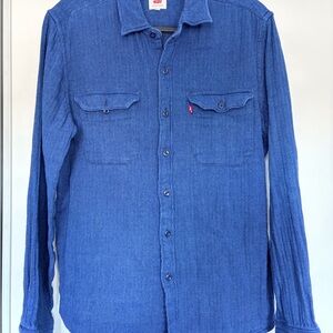 Levi's Navy Blue Herringbone Button-Up Shirt